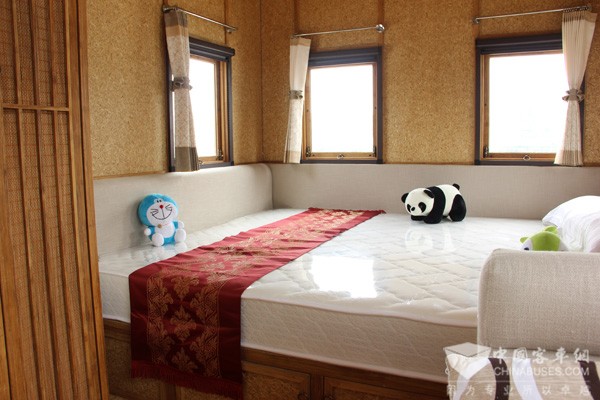 中通房车LCK9031Y1