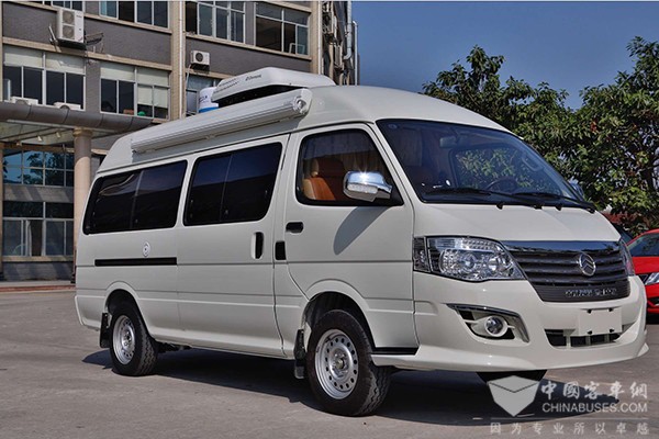 金旅客车 XML5036XLJ15型旅居车