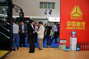 2018 CTIB 天津客车展 中国重汽豪沃客车展位