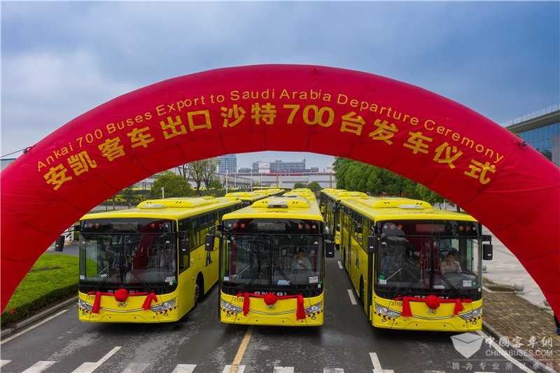 700台！安凯客车再付沙特