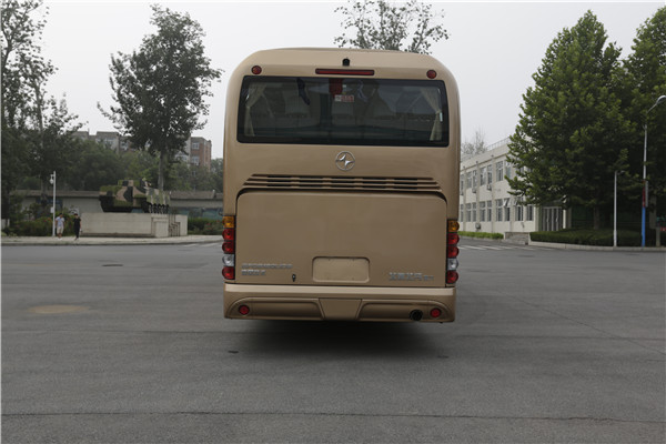 北方BFC6120L1D6豪华旅游客车（柴油国六24-54座）