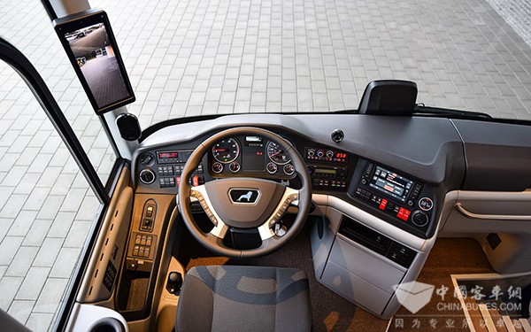 曼恩商用车 顶级客车大奖 三连冠