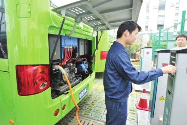 遭遇自然灾害后 电动客车充电设施使用及运维指南