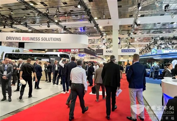 中国“智造”惊艳欧洲 通达电气智能终端亮剑比利时客车展