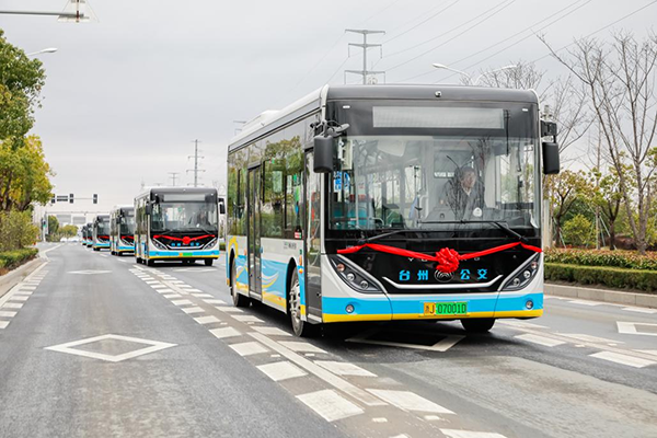 公交票价调增将近 如何评估它带来的影响？