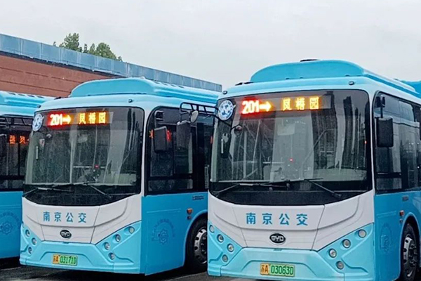 南京公交副总工程师易安强：把握数字化转型 实现跨越式发展