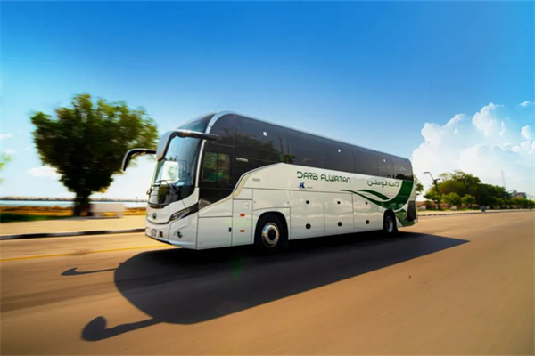 见证沙特经济多元化发展 宇通再次向沙特交付263辆长途客车