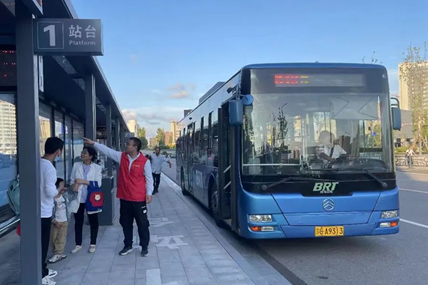 利用调查数据给出不同参数取值 公交站台泊位数计算方法研究