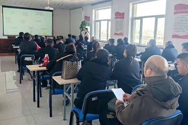 成为“防御型”的公交驾驶员 你的安全驾驶水平就越高