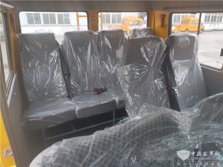 依维柯工程车 得意 2023款 NJ5046XGCZ5A-2