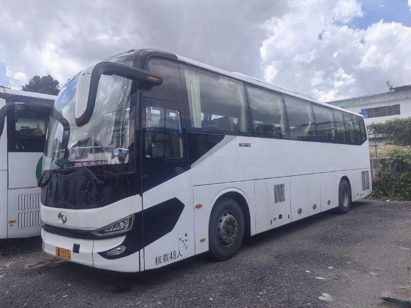 2022年10月上牌同款多台国六48座天然气LNG金龙6112旅游车