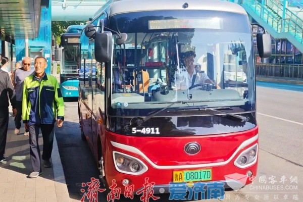 “宝宝巴士”正式上岗！小巷公交助力“最后一公里”