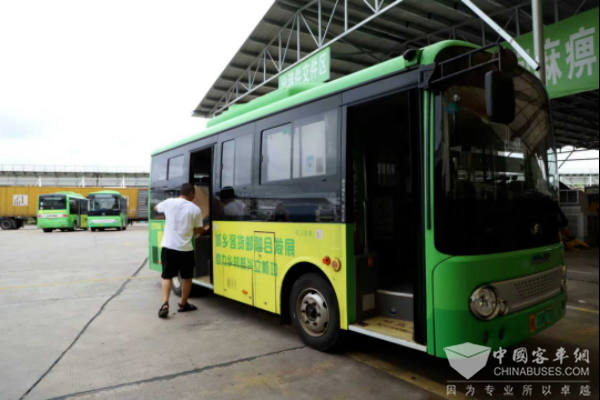 快递坐公交，特产运进城！娄星区推动客货邮融合