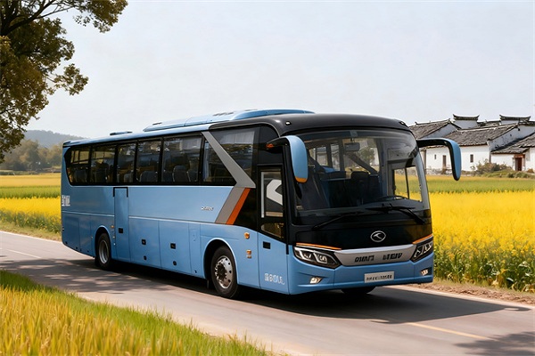 周末去野！金龙龙威Ⅱ代玩转多路况