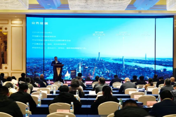 福田欧辉亮相行业盛会 以多元创新 助推城市公交发展