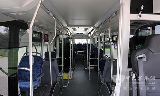 　宇通12米纯电动公交车内部