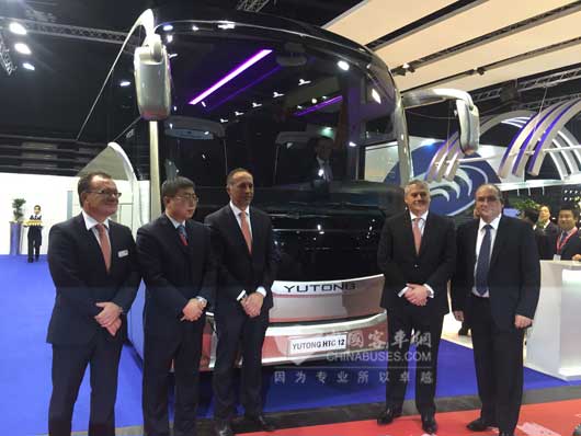 宇通发布会现场