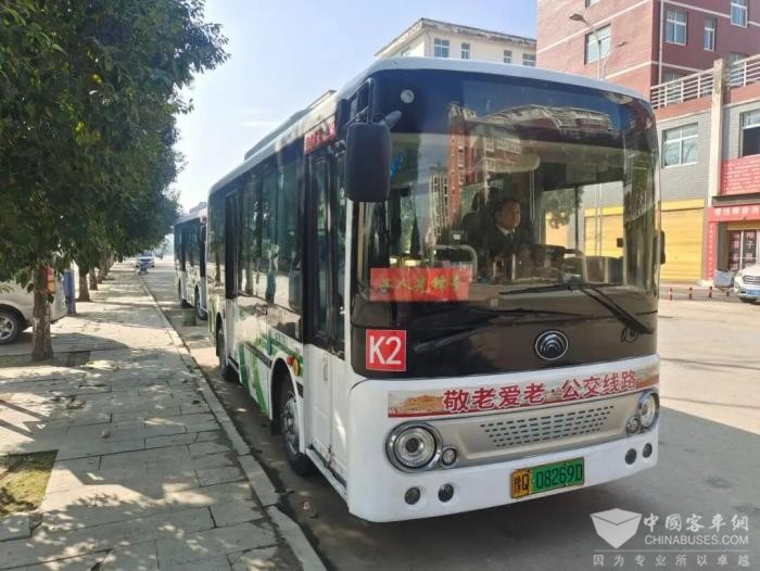 河南省正阳县：打造敬老爱老公交线路