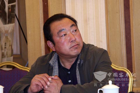 新疆天池旅游开发股份有限公司副总经理张新生