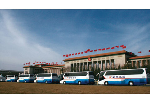 连续12年服务两会