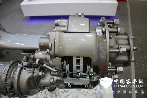 美驰13吨176系列一体式牙包驱动桥总成