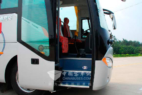 中通客车LCK6930HC（领秀天然气）