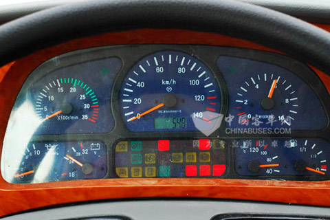 中通客车LCK6930HC（领秀天然气）