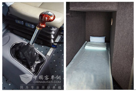 金龙客车XMQ6129Y8