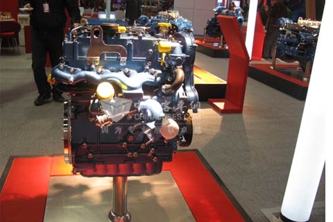 上柴动力SC25R28R发动机 