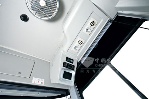 空调冷暖一体化控制，营造舒适乘坐环境