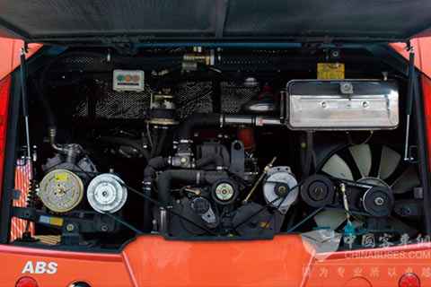 中通客车LCK6103G