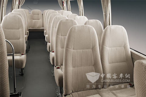 一汽丰田COASTER柯斯达豪华车