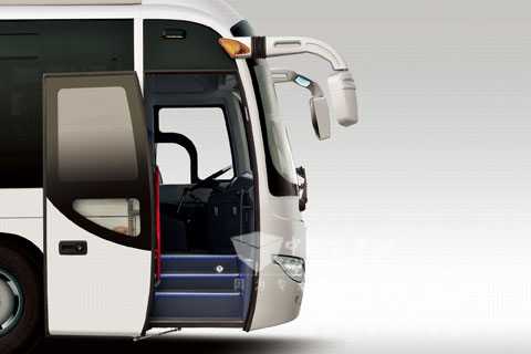 金龙客车XMQ6130C