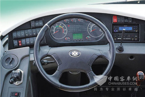 中通客车LCK6129HQCD2