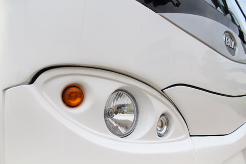 百路佳客车 JXK6126