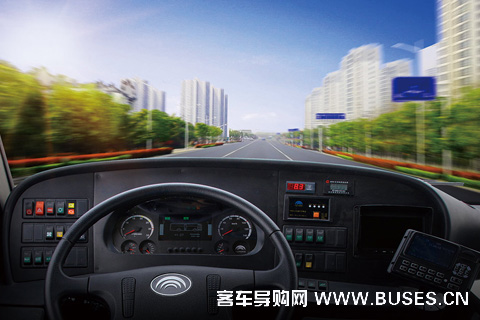 宇通ZK6120HNG3公交车（天然气国五10-45座）