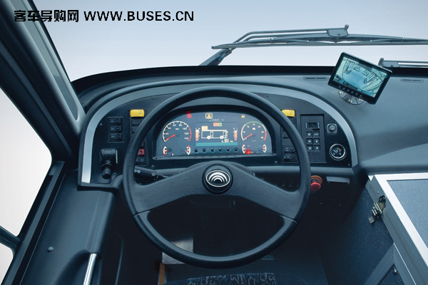 宇通ZK6140BD机场摆渡车（柴油10-118座）