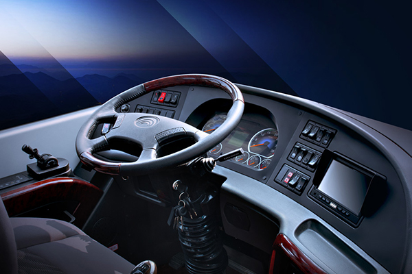 宇通ZK6908HQXN6客车（天然气国五24-41座）