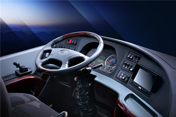 宇通ZK6888H1Z客车（柴油国五24-38座）