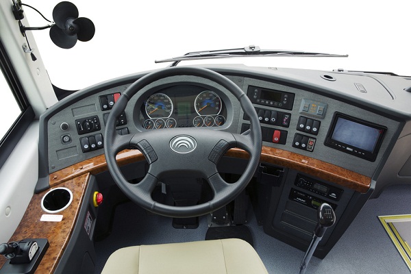 宇通ZK6119HNQ9S客车（天然气国五24-43座）