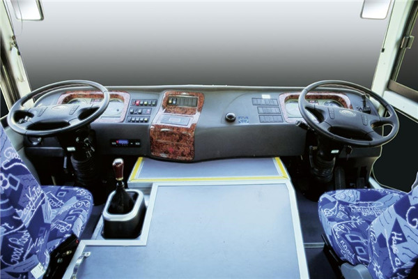 宇通ZK5110XLHN3教练车（天然气国五10-23座）