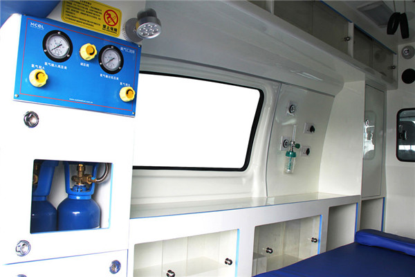 宇通ZK5039XJH25救护车（汽油国五2-9座）