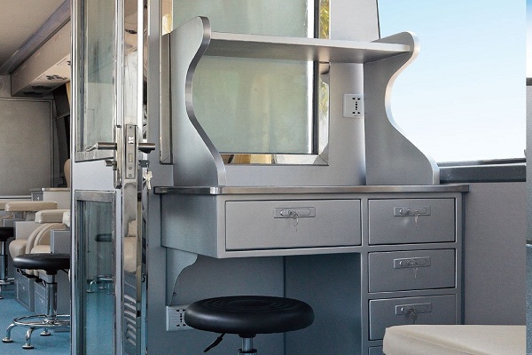 海格KLQ5171XYLE5B医疗车（柴油国五5-20座）