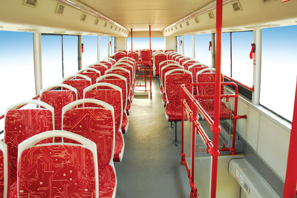 金旅XML6116J18CNS双层公交车（天然气国四24-79座）