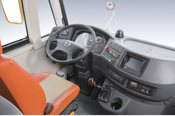 金旅XML6721J15XXC小学生专用校车（柴油国五24-37座）