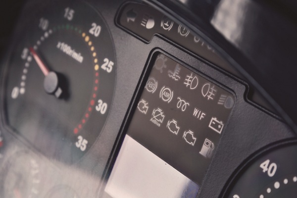 金旅XML6102J55NZ客车（天然气国五24-53座）