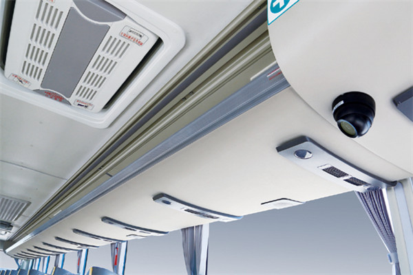 金旅XML6102J55Z客车（柴油国五24-53座）