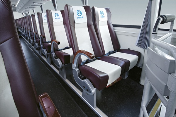 金旅XML6125J25N客车（天然气国五24-55座）