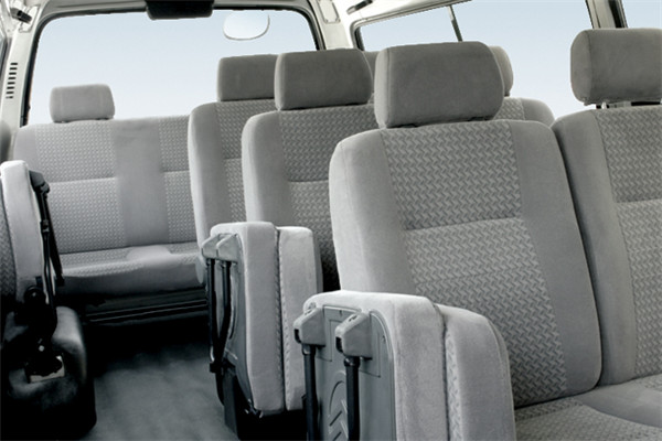 金旅XML6532J65客车（汽油国五10-12座）