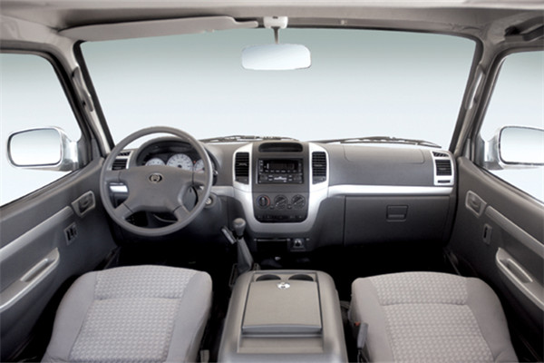 金旅XML6532JC8客车（柴油国四10-14座）